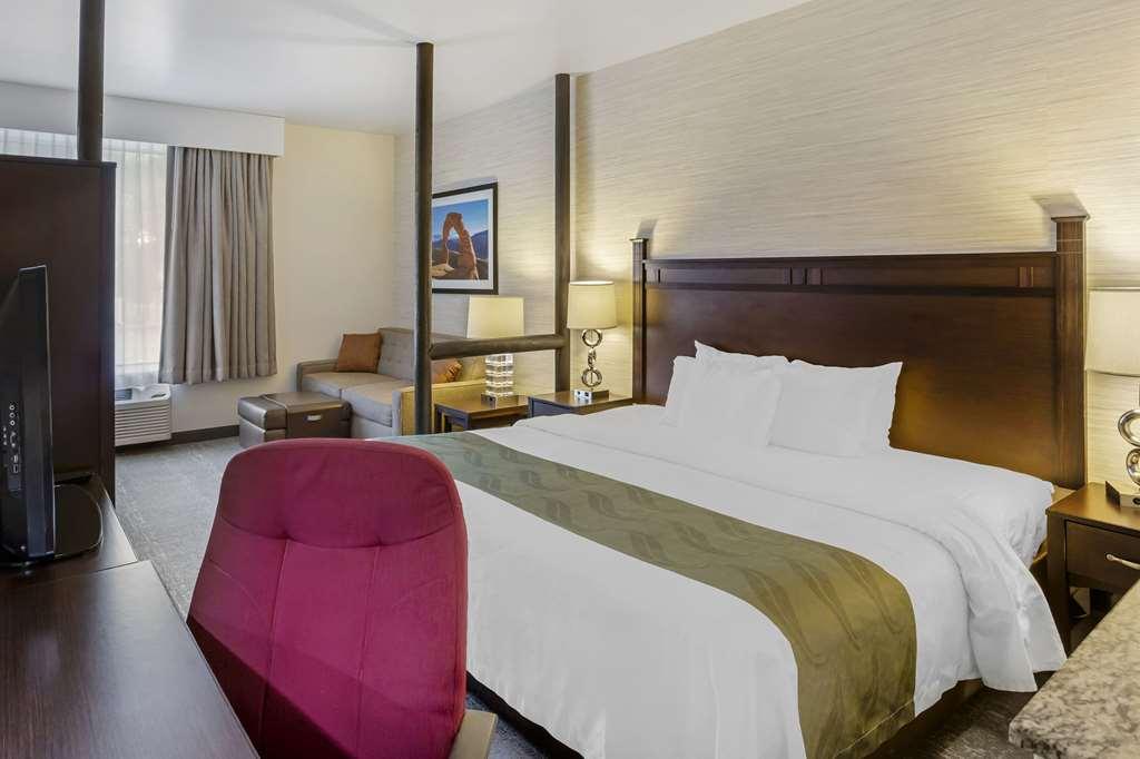 Quality Suites Moab Near Arches National Park Номер фото