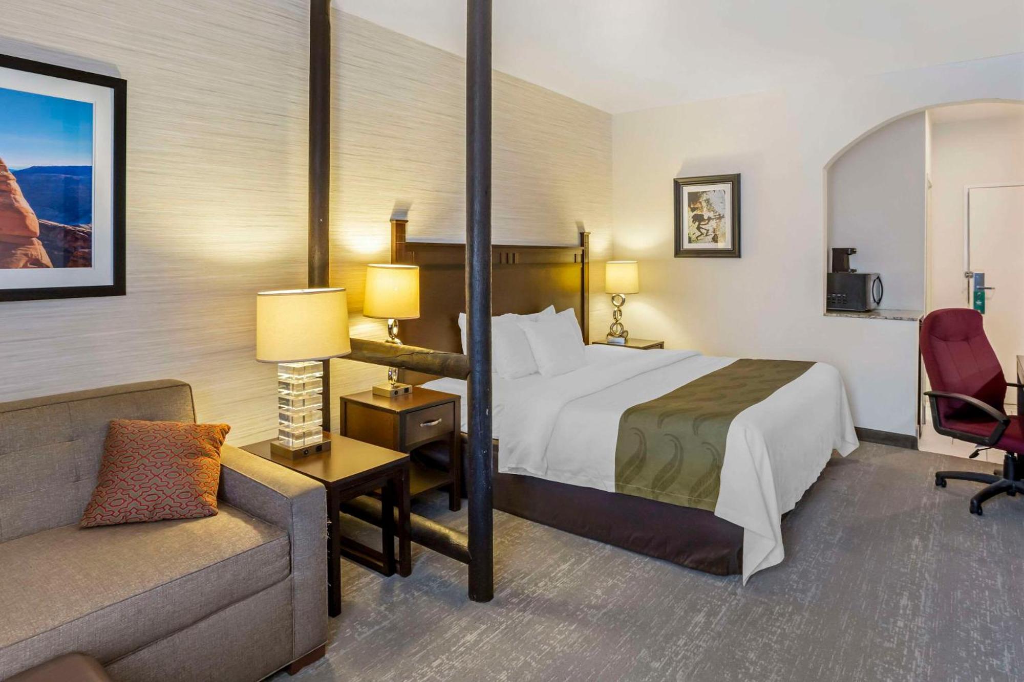 Quality Suites Moab Near Arches National Park Екстер'єр фото