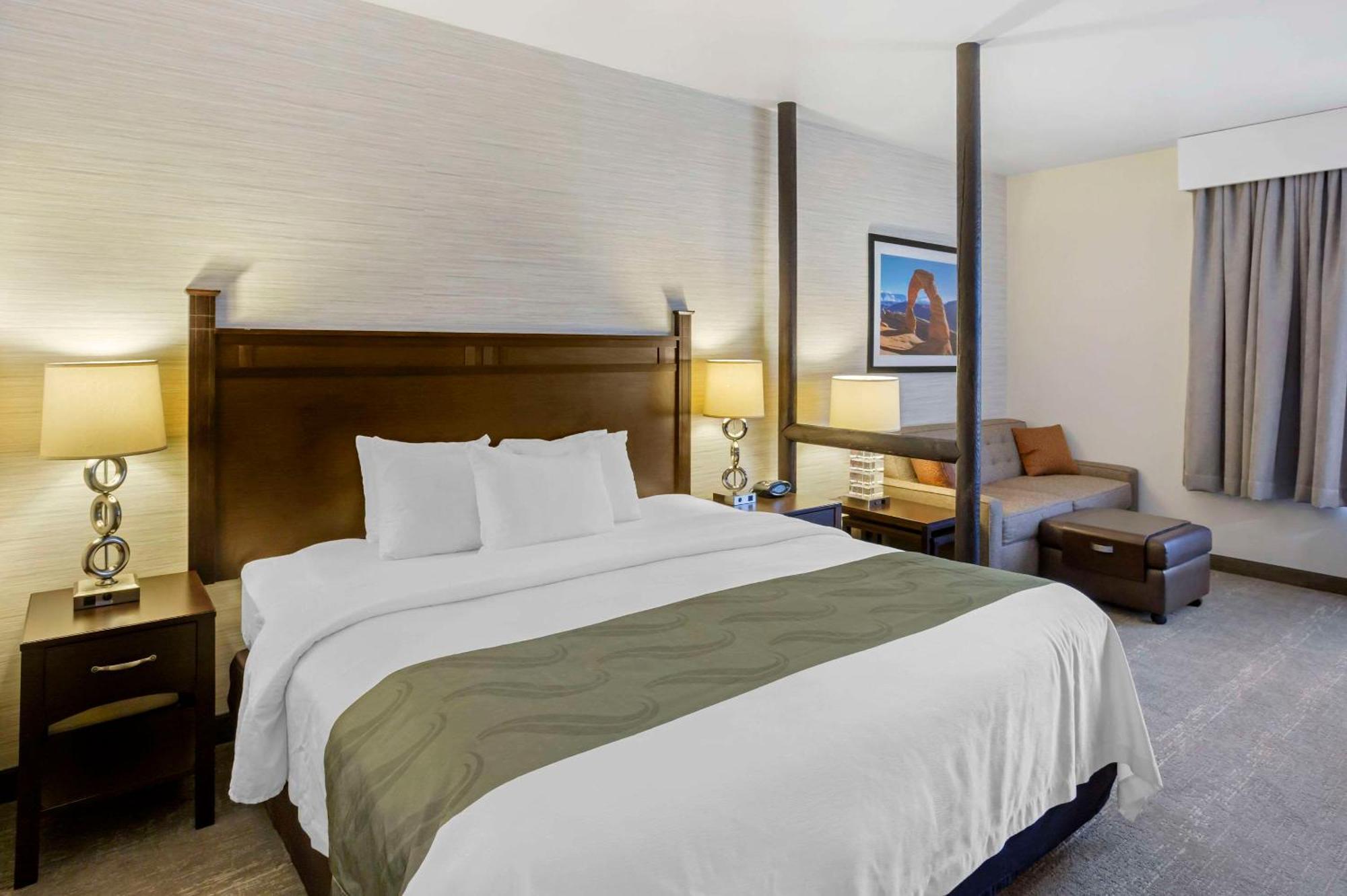 Quality Suites Moab Near Arches National Park Екстер'єр фото